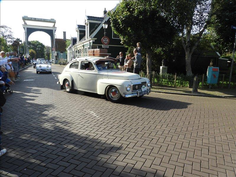 Foto 2142887096